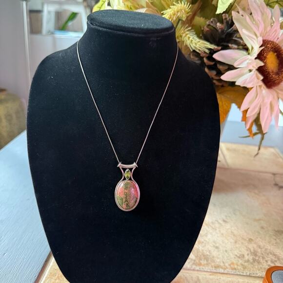 Sajen 925 Sterling Silver Unakite & Peridot Stone Pendant Necklace - Picture 4 of 11